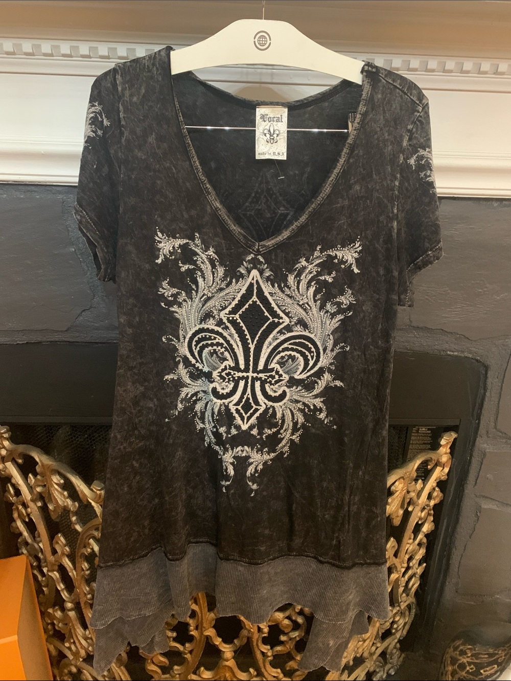 Vocal Black Washed V-Neck Tunic with Fleur-de-Lis Graphic